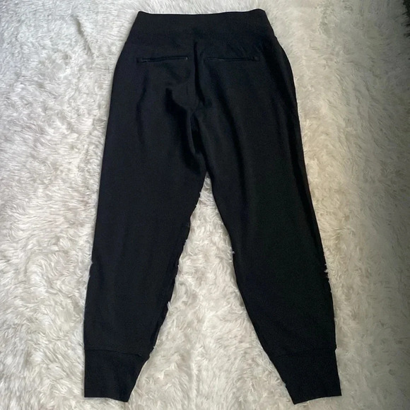 Athleta Jogger with zip pockets. Black. Size Small. - Picture 6 of 7